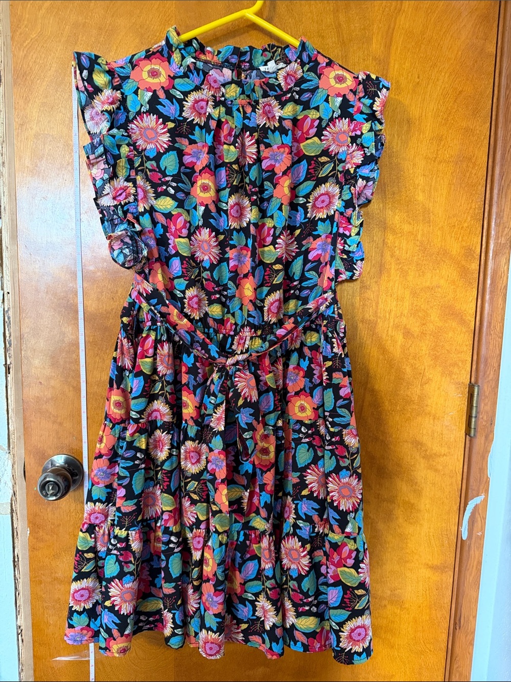 JODIFL Black Floral Belted Casual Dress with Multicolor Blooms